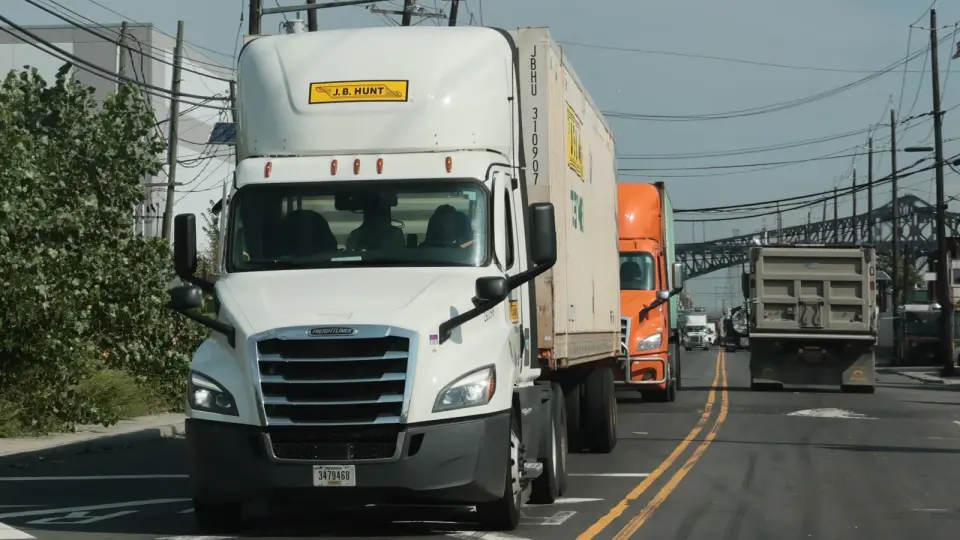 Senators urge Trump to rescind Russian diesel deal amid price and geopolitical concerns