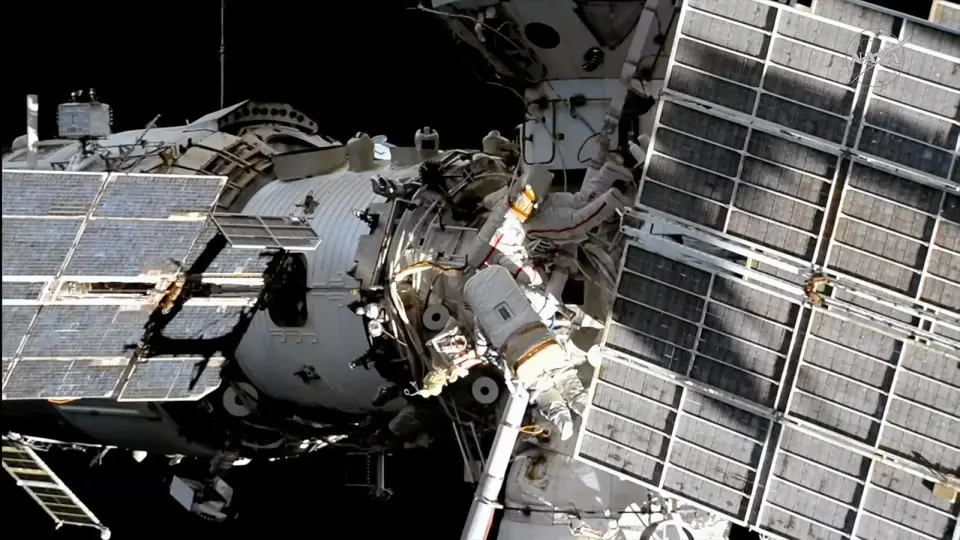 ISS gains sun-watching telescope as Russians complete 6-hour EVA