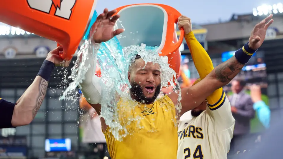 Brewers Take 2-0 Lead in NLDS After Chourio Walk-Off and King Collapse