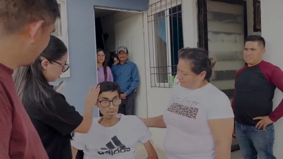 Terminally ill teen dies after last goodbye with detained parents at the border