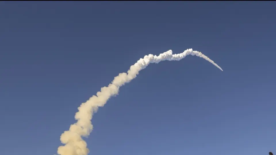 Banana Orbits: Why Rockets Curve East to Reach Orbit