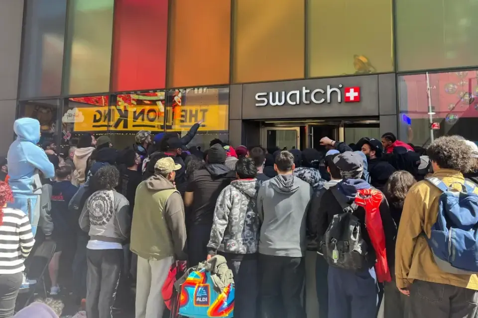 Cherry Creek mall chaos as Swatch's Royal Pop launch draws police response