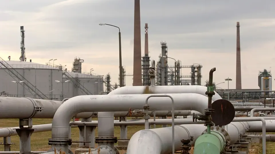 Druzhba pipeline repaired, paving way for Ukraine loan and sanctions