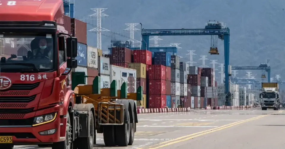 China’s September Trade Surplus Hits Record High as Export Surge Outpaces Imports