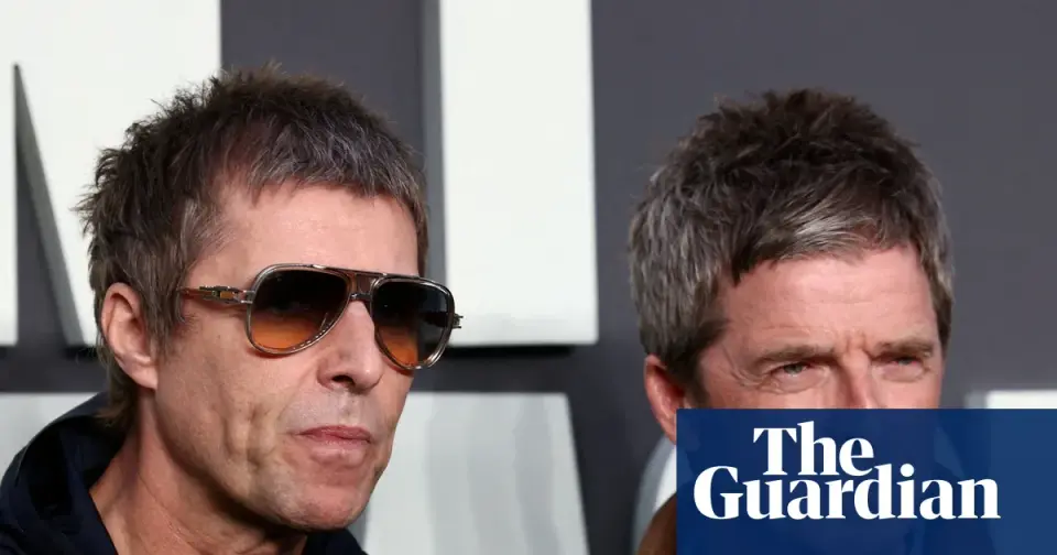 Oasis halts auction of £1.6m 'Desk Tapes' archive via legal injunction