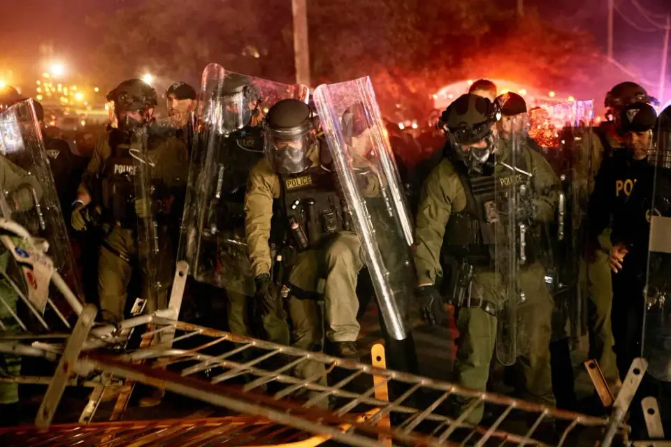 Newark imposes curfew around Delaney Hall amid detention-center protests