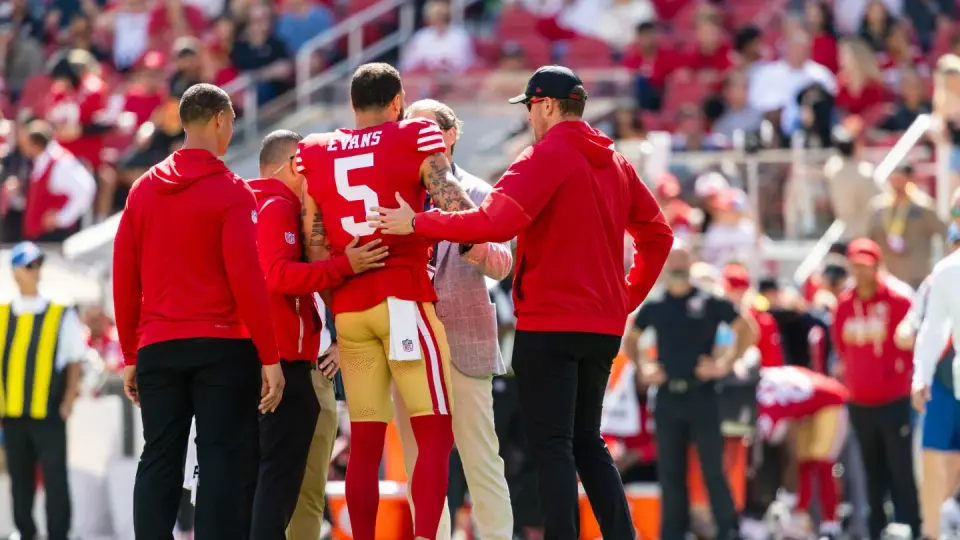 Shanahan Uncertain on Evans Injury Type as 49ers Win Against Cardinals