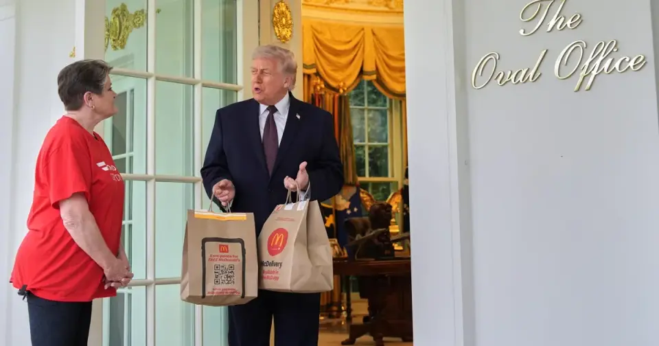 White House Surprise: Trump Invites DoorDash Driver to Spotlight No-Tax-On-Tips Policy