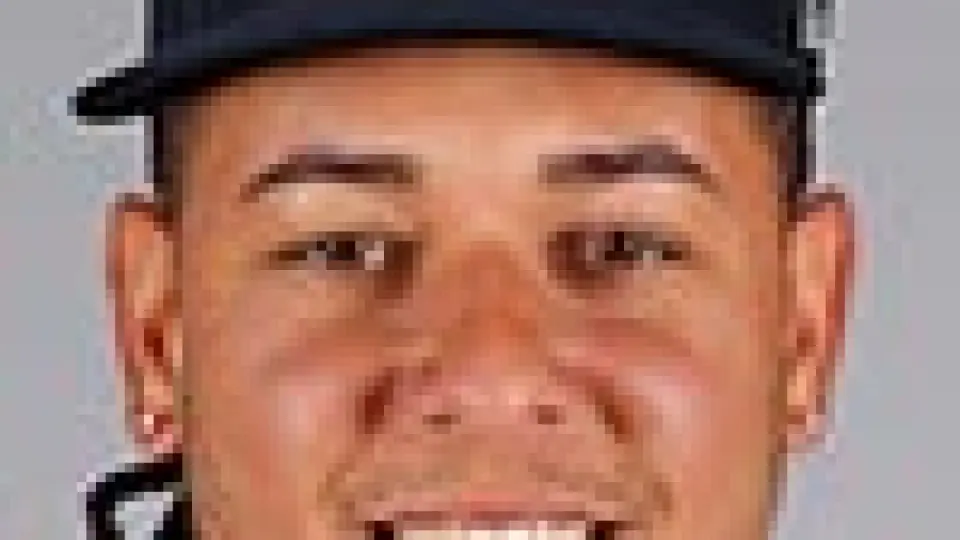 White Sox land Castillo in four-player deal to stabilize rotation