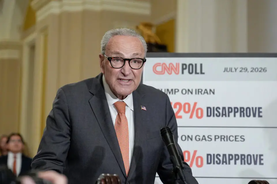 Schumer pushes plan for a federal anti-corruption bureau