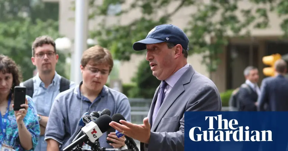 Lander acquitted in Manhattan elevator obstruction case tied to ICE protest