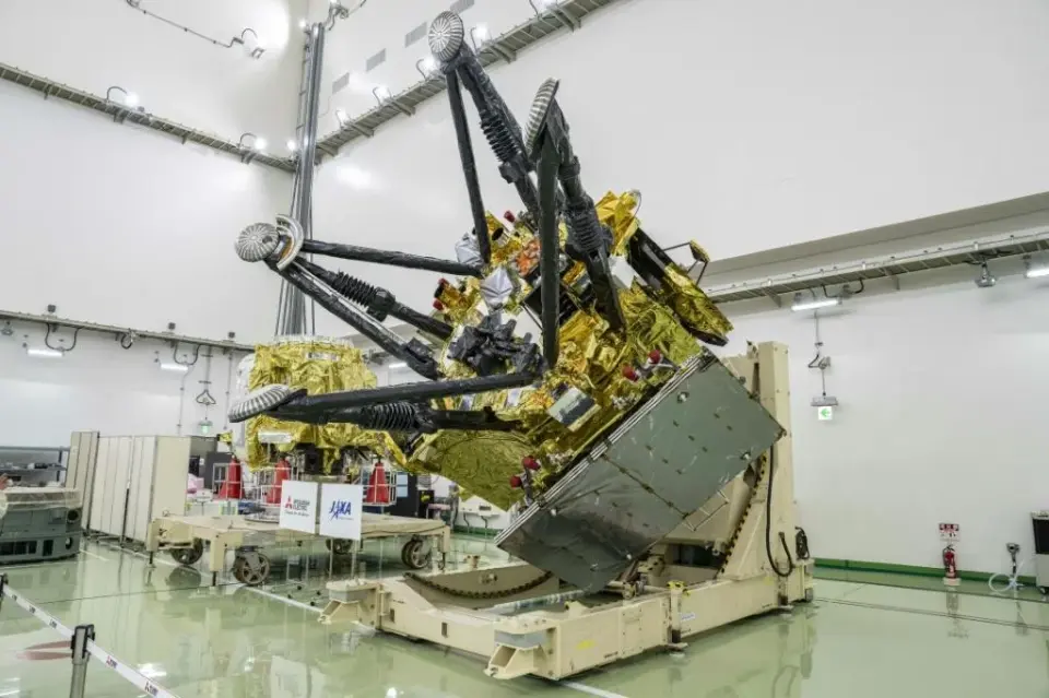 Japan eyes Mars’ moons for first sample-return voyage