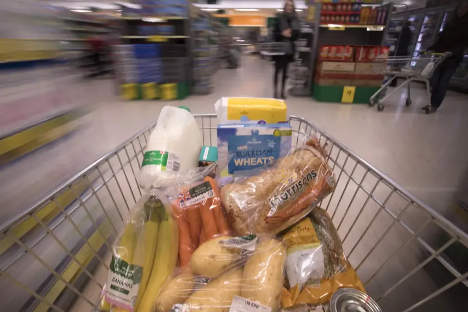 Nutritionists urge shoppers to swap ultra-processed staples for whole-food alternatives