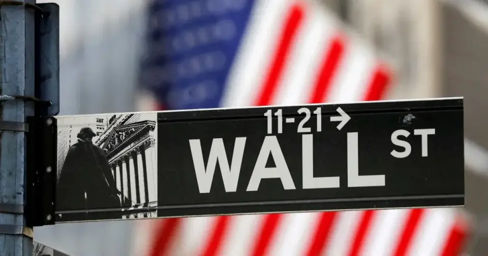 Nasdaq Hits Record High as AI Optimism Outweighs Iran War Fears