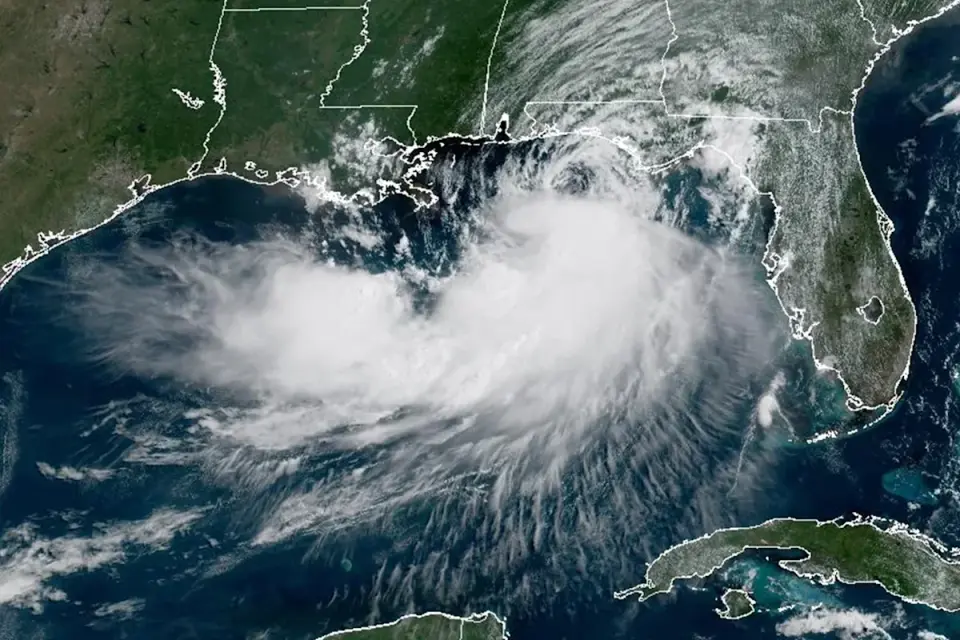 Bertha Eyes Gulf Coast, Promising Downpours and Flood Threats