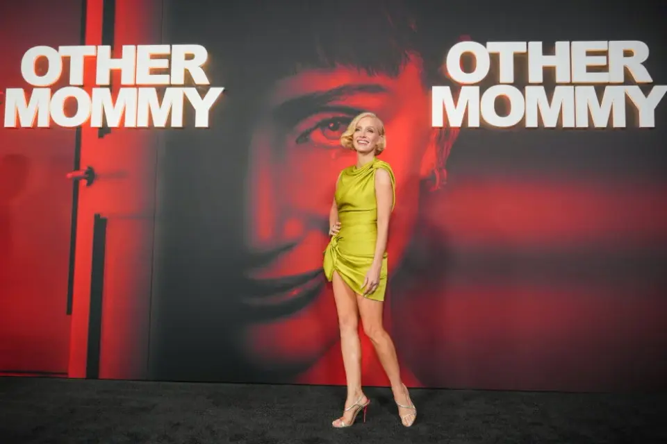 Chastain's Horror Defies Bad Reviews to Top Box Office, Sorkin's Drama Flops