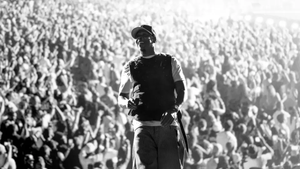 Jay-Z Turns Yankee Stadium into a family-and-friends tribute to Reasonable Doubt
