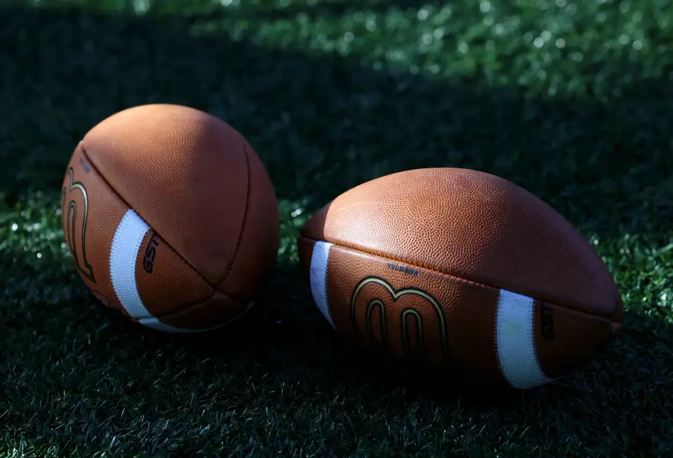Marblehead High football captain Owen Coyne dies of sudden brain hemorrhage