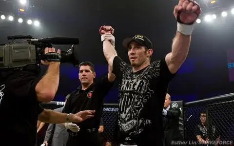 Green Beret and MMA Star Tim Kennedy Wounded in Congo Ambush That Killed NZ Veteran