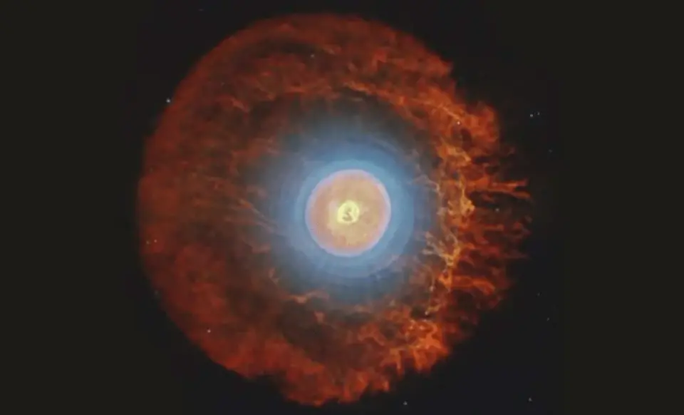 JWST Discovers Hollow Shell of Buckytballs in Tc 1 Nebula