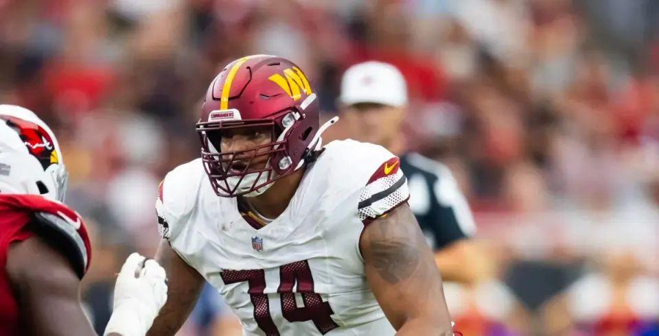Coleman to Reclaim Commanders' Left Tackle Duties After Tunsil Injury