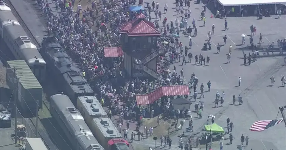 Heat emergency at Reading Station as Big Boy tour prompts mass casualty response