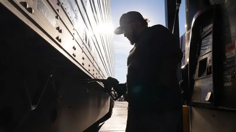 Oil Shock Looms: Iran Conflict Could Redraw the U.S. Economic Map