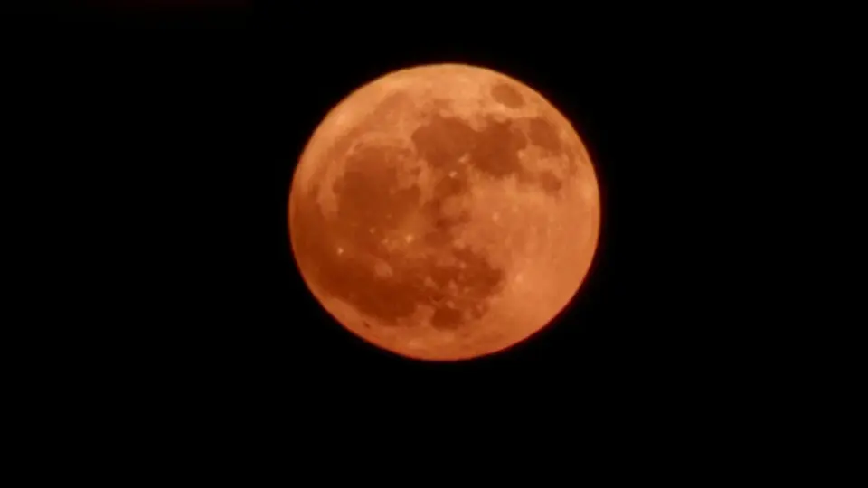 June Strawberry Moon peaks at 6:56 PM CT this weekend, here's how to spot its rosy glow
