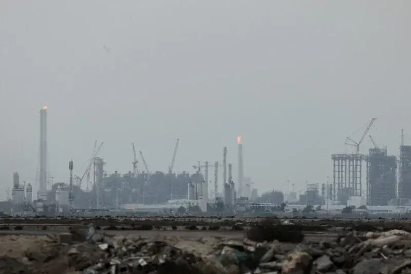 Qatar Energy Chief Dismisses Claim Hormuz Strait Will Be Obsolete