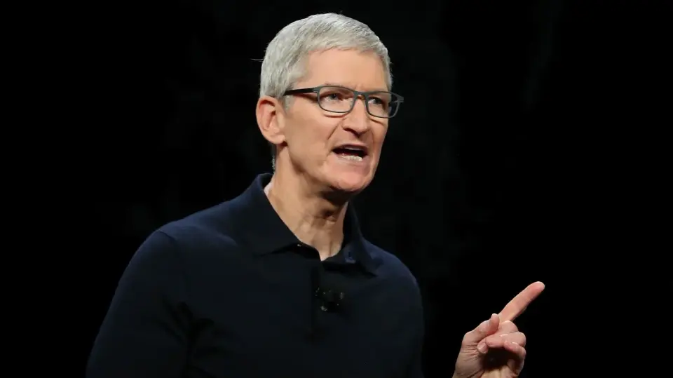Apple seals $30B Broadcom pact to mass-produce US-made chips as Cook winds down
