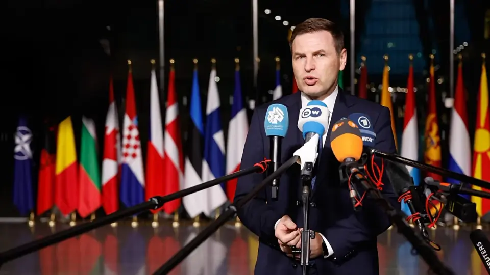 Estonia’s Defence Minister Resigns Over Failed €70m EU-Funded Artillery Deal