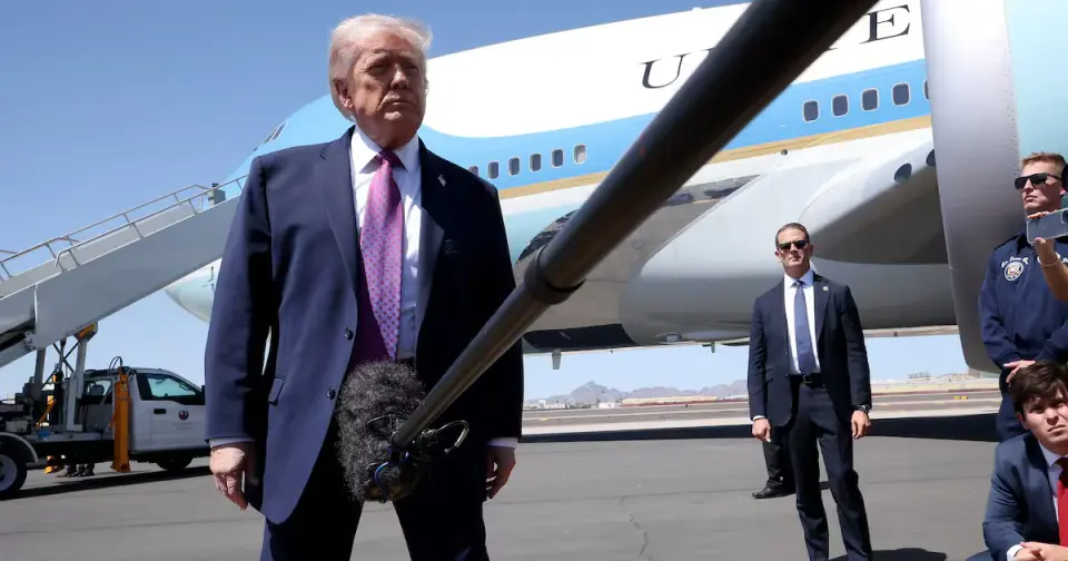 Trump's Polls Plummet to Historic Lows as War and Prices Squeeze Voters