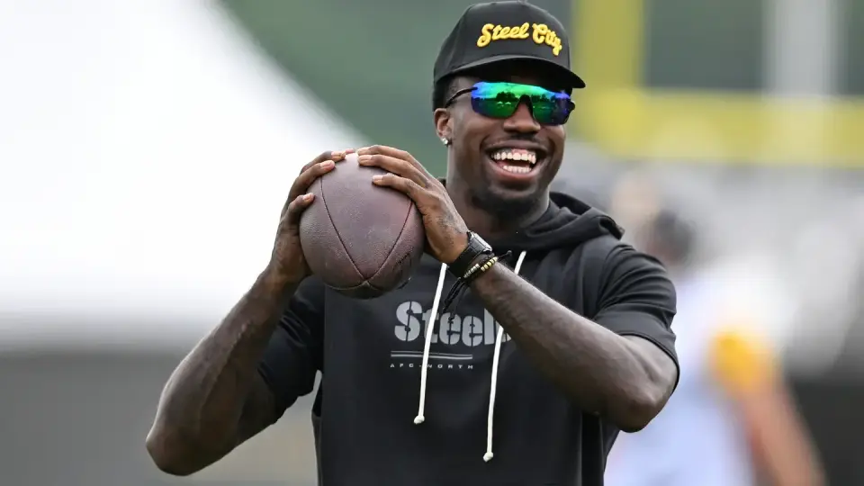 Porter Jr. Debuts for Cowboys, Shutting Down Texans' Top Receiver