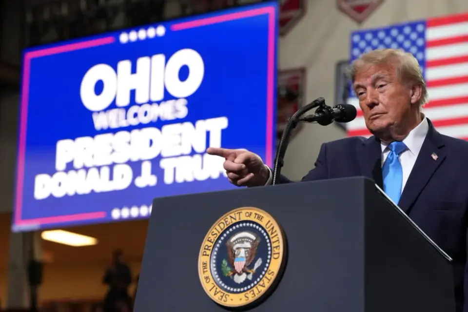 Trump Announces $90 Medicare Premium Checks for 20 Million Seniors Ahead of Midterms