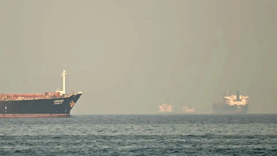 Iranian crude tankers exit Gulf under US blockade, Kpler confirms