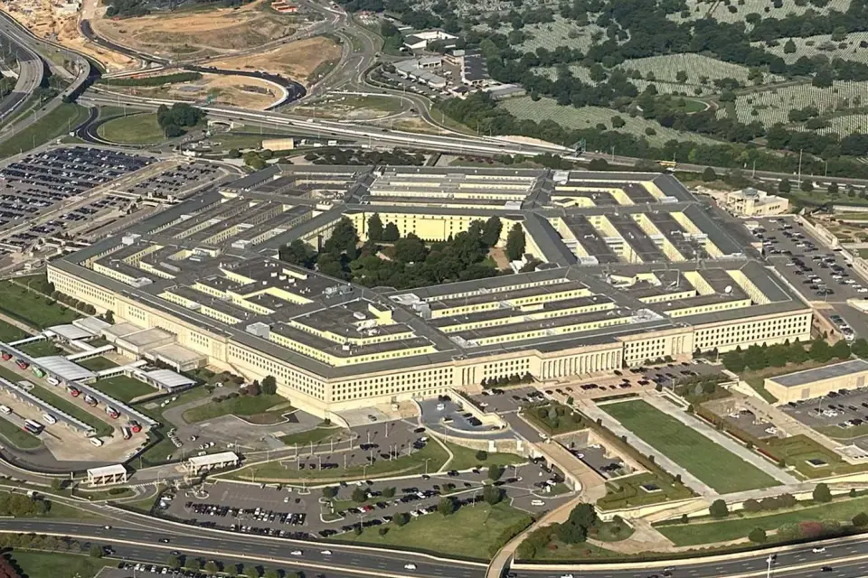 Pentagon lockdown ends as hazmat scare proves a false alert