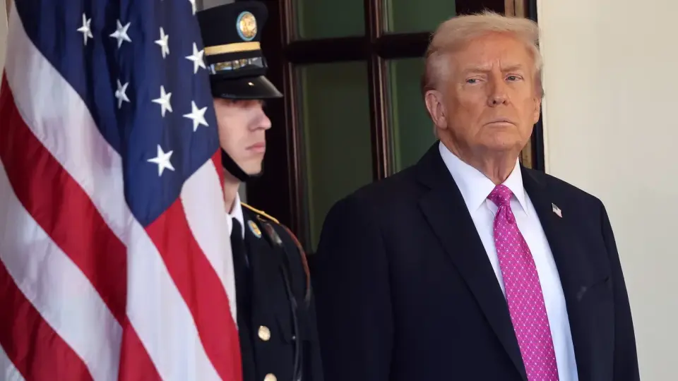 Trump Halts New Russia Sanctions Days Before Deadline, Citing National Interest