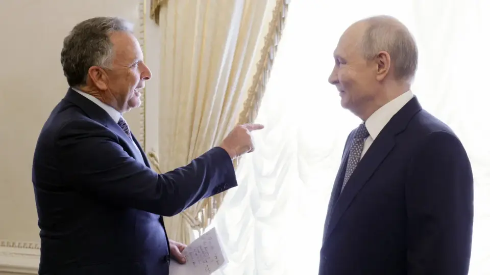 Witkoff Secures Putin's Nod for November Peace Talks Amid Controversial 'Humanitarian' Praise