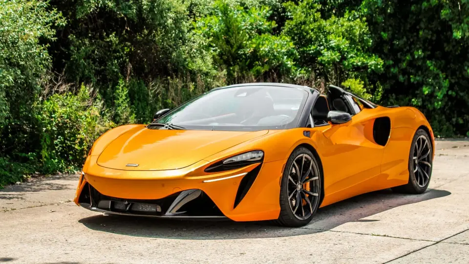 McLaren to Retire Artura by 2028 as SUV and P34 Launches Reshape Lineup