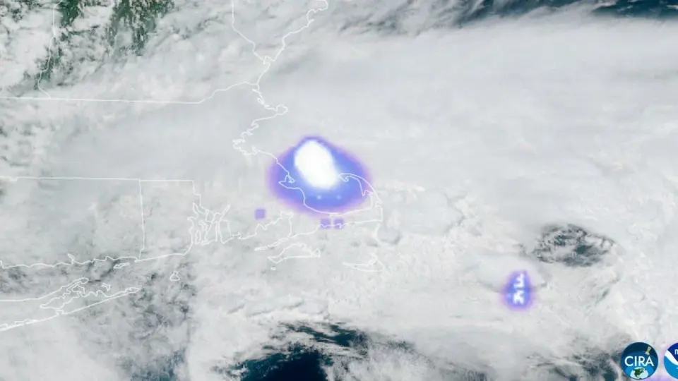 Meteoric Boom Echoes Across Southern New England