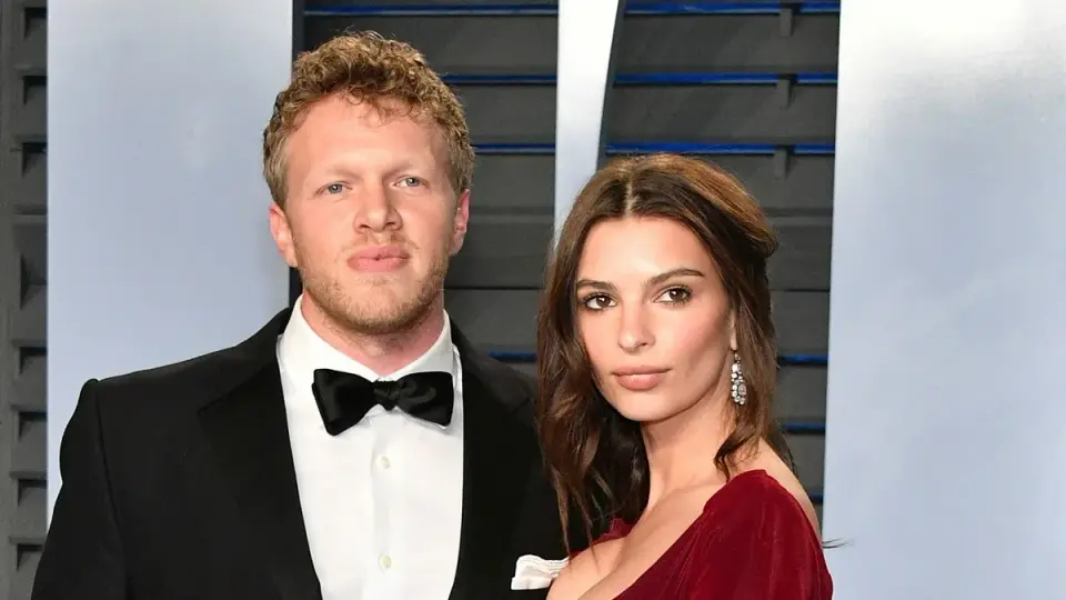 Ratajkowski Reflects on Marriage Collapse After Son's Birth, Embraces Solo Motherhood