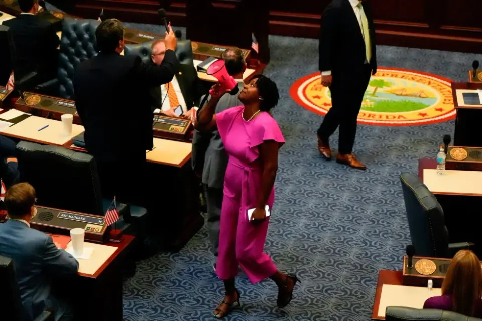 Nixon's Florida victory sets stage for long-shot November bid amid redistricting clash