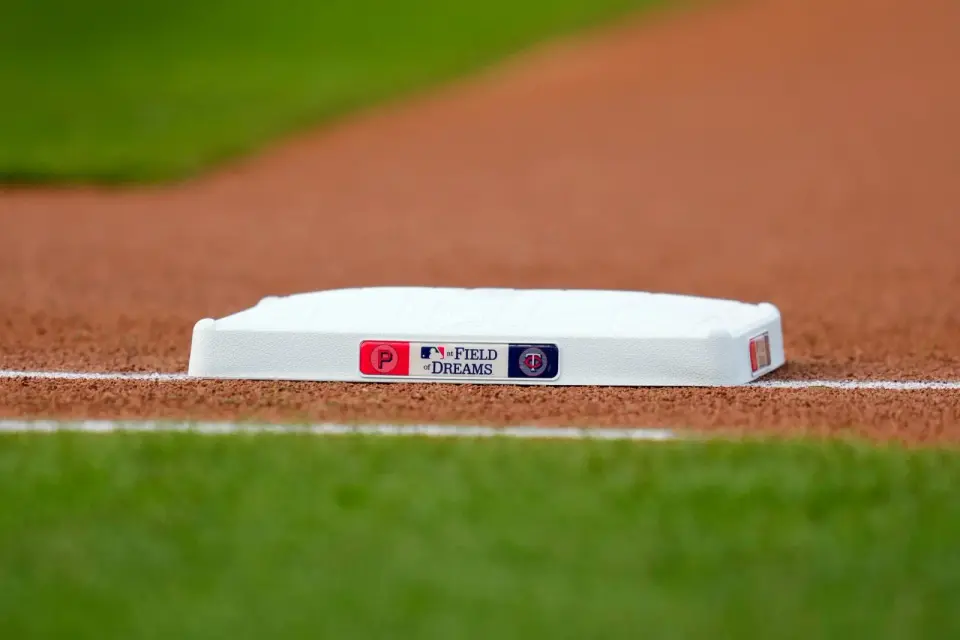 Netflix's Field of Dreams Debut Draws Half the Audience of Its FOX Predecessor