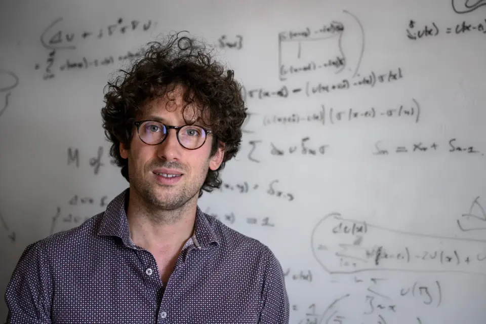 OpenAI’s 719-Manuscript Dump Shatters Math Community as Experts Debate Verification and Human Relevance