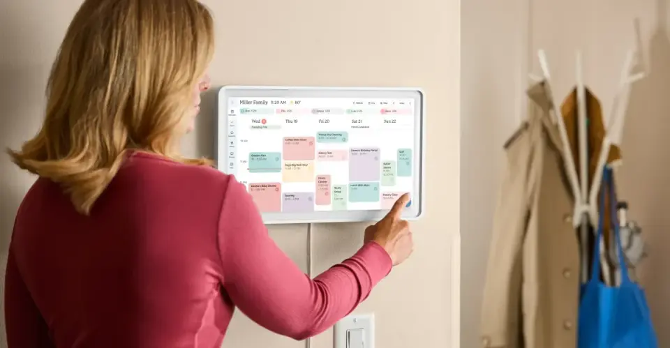 Skylight smart calendars go on back-to-school sale with up to $90 off