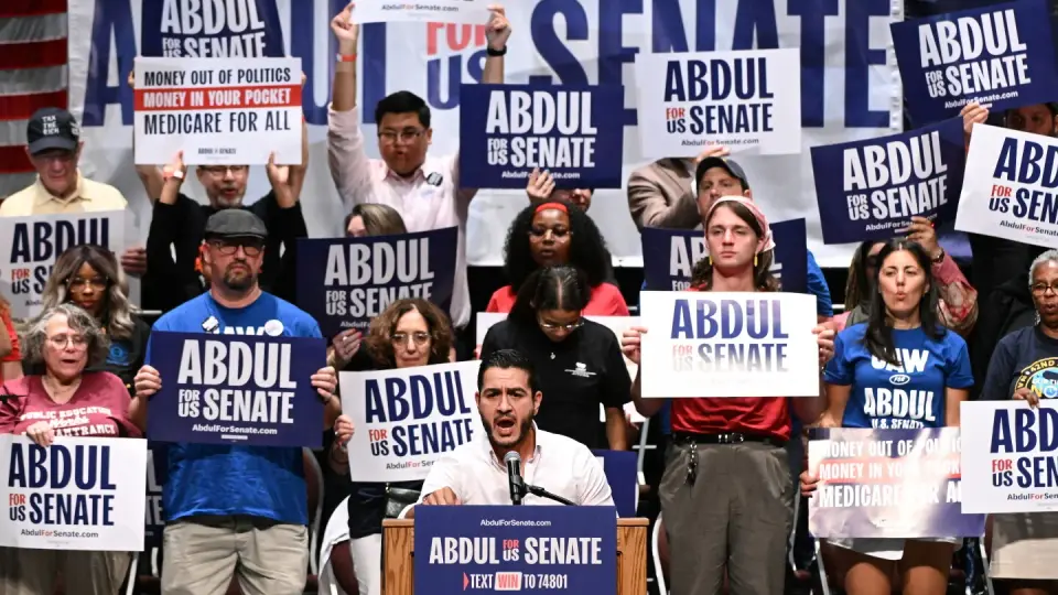 Populist Energy Tests Michigan's Democratic Senate Race