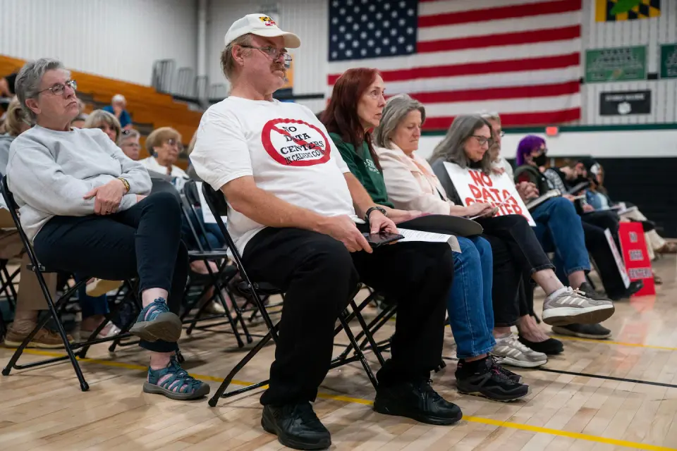 Public backlash grows as 70% oppose local data centers, poll shows