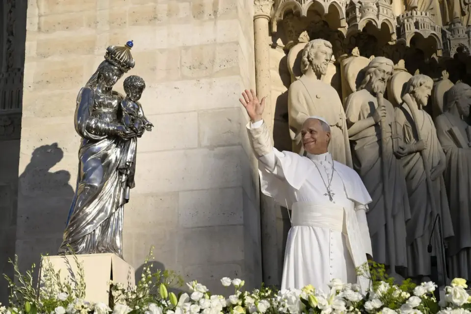 Pope Leo XIV’s France Visit Sparks Mass Crowds but Deepens Church Divisions