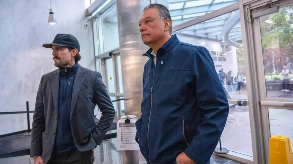 Padilla Inspects Sacramento ICE Center Amid Woodland Collision Dispute