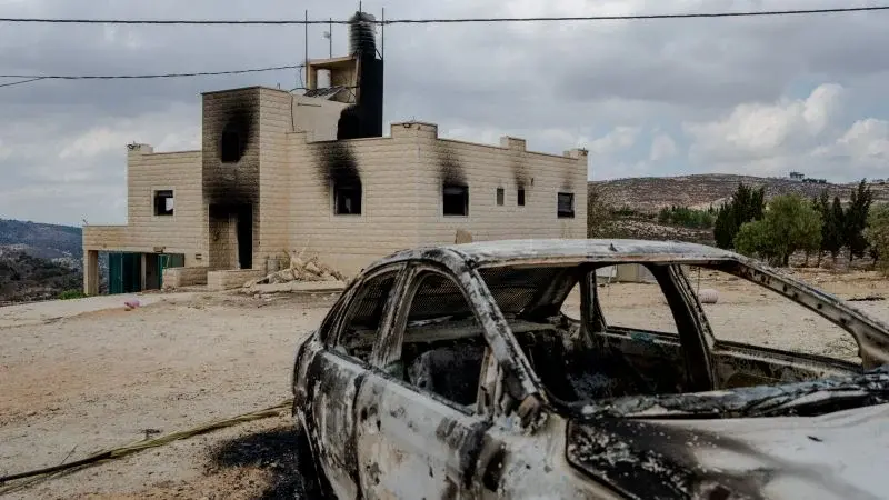 Settlers torch homes, block court-ordered return of Palestinian family in West Bank